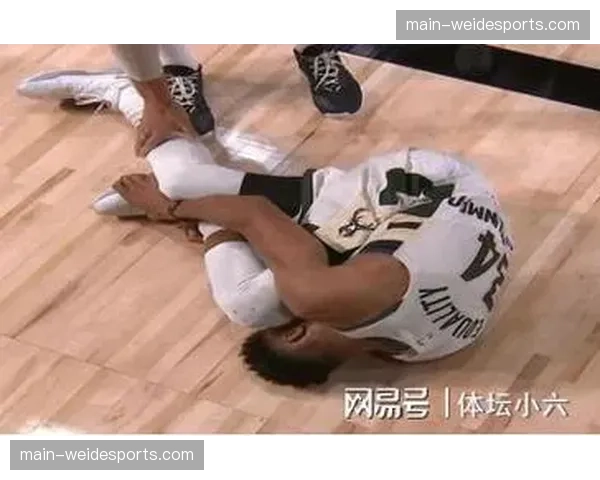 雄鹿关键时刻防守篮板保护 罗林斯内线卡位限制太阳二次进攻